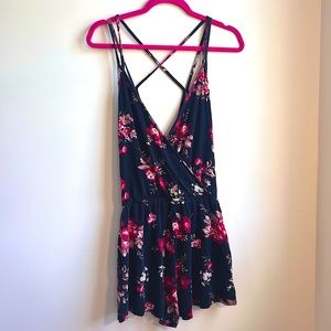 American Eagle soft & sxy romper